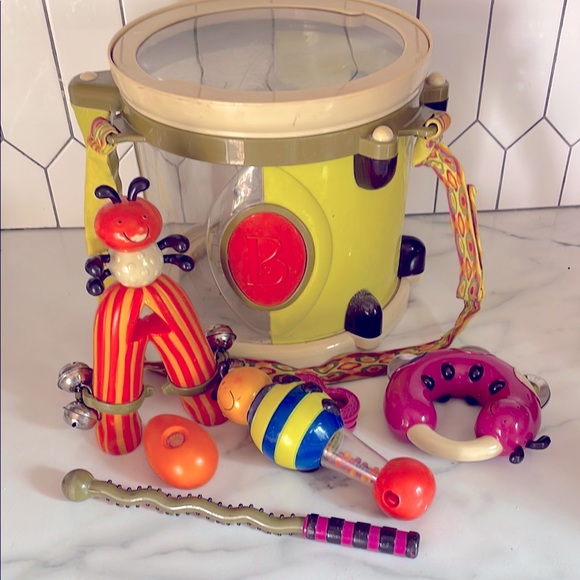 B. Toys Parum Pum Pum Drum Set - Picture 1 of 12